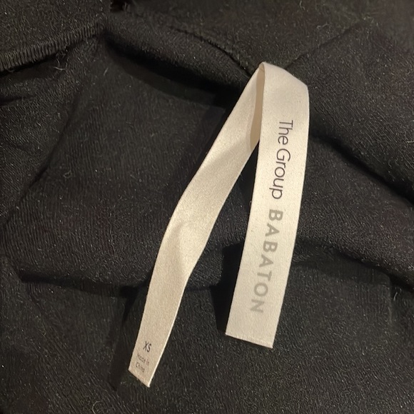 Aritzia Ty cardigan xs - Picture 3 of 4